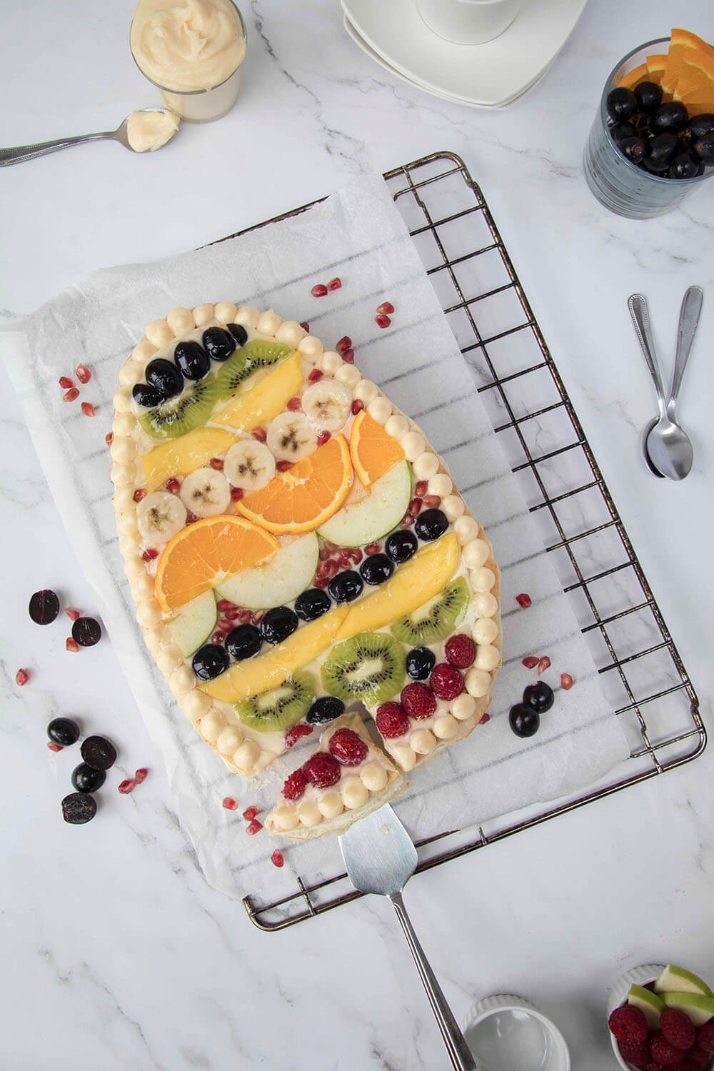 Easter Egg Cake – Fruit Tart - coucoucake - cake and baking blog
