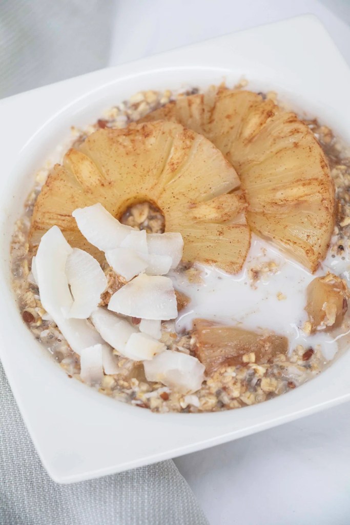 Pineapple-Coconut-Porridge-Recipe-healthy-vegan-coucoucake