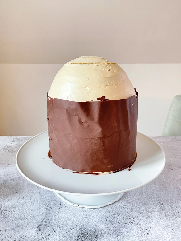 Rosenbox-Torte-Valentinstag-Torte-coucoucake (13)