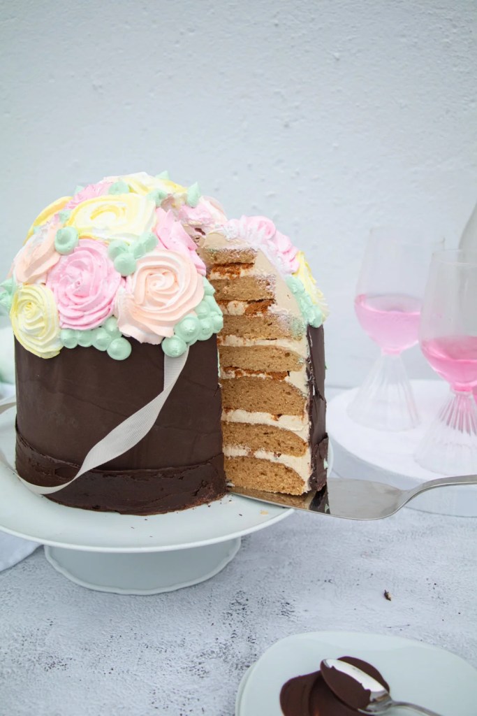 Valentines-Day-Cake-Flower-Cake-Box-coucoucake4